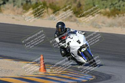 media/Dec-18-2022-SoCal Trackdays (Sun) [[8099a50955]]/Turn 10 (140pm)/